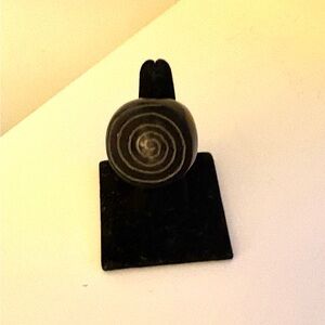 Elegant Black and White Swirl Ring